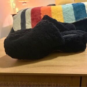 UGG Fuzz Sugar Clogs